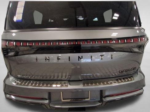 New 2026 INFINITI QX80 4WD w/ Sport Exterior Package image 29