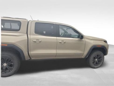 Used 2024 GMC Canyon Elevation w/ Convenience Package RWD image 14