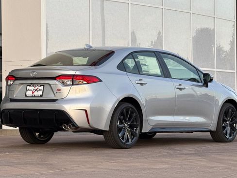 New 2026 Toyota Corolla SE image 4
