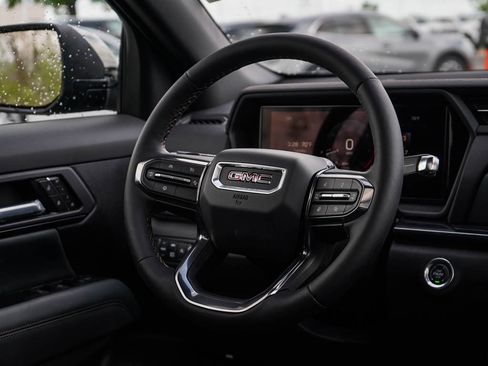 New 2026 GMC Terrain AT4 w/ Convenience Package III image 15