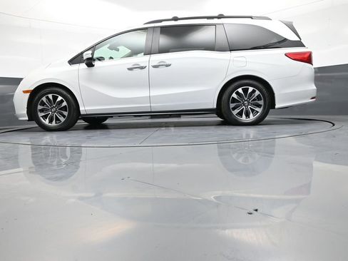 Certified 2023 Honda Odyssey EX-L image 35