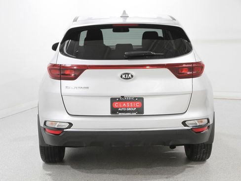 Used 2022 Kia Sportage LX image 19