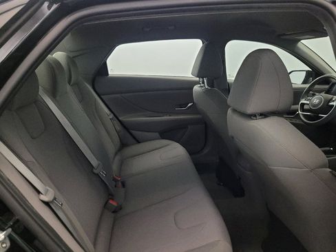 Used 2021 Hyundai Elantra SE w/ Cargo Package FWD image 19
