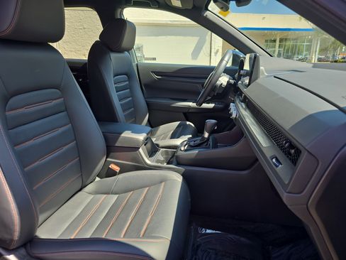 Used 2024 Honda CR-V Sport-L image 10