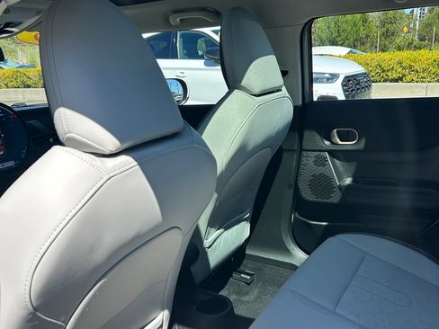 Used 2026 MINI Cooper 4-Door Hardtop FWD image 30