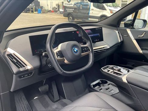 Certified 2023 BMW iX xDrive50 w/ Convenience Package AWD/4WD image 17
