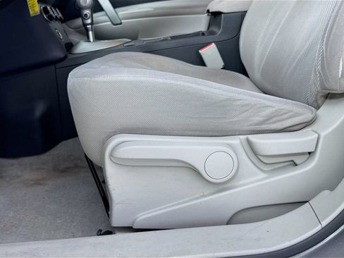 Used 2015 Nissan Rogue S w/ Convenience Package FWD image 23