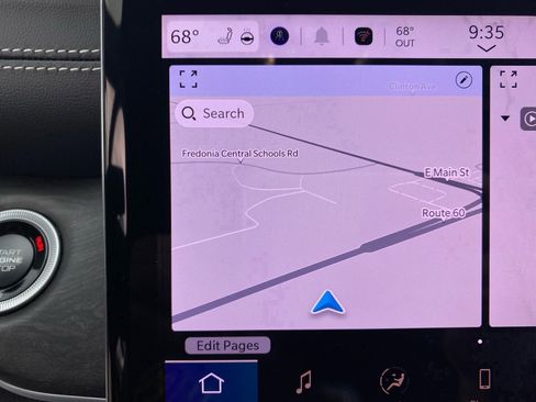 Used 2025 Jeep Grand Cherokee Limited w/ Trailer Tow Package image 13