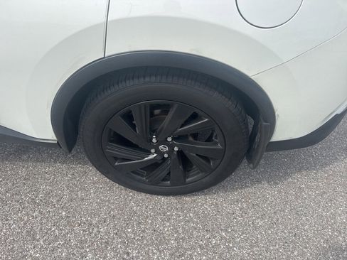 Used 2020 Nissan Murano SL w/ Moonroof Package image 11