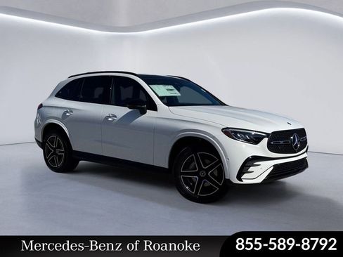 New 2025 Mercedes-Benz GLC 300 4MATIC image 1