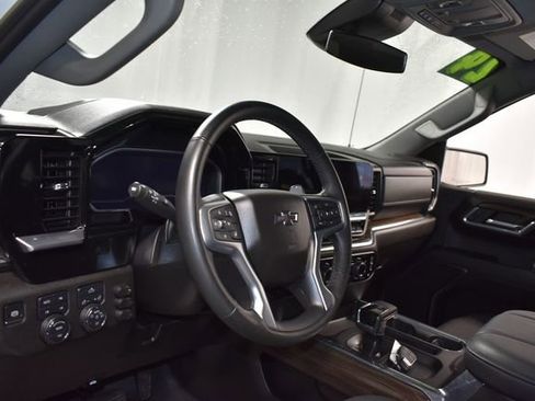 Certified 2024 Chevrolet Silverado 1500 RST AWD/4WD image 14