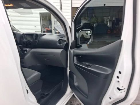 Used 2021 Nissan NV200 SV FWD image 28
