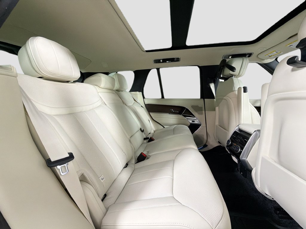 New 2026 Land Rover Range Rover SE AWD/4WD image 29