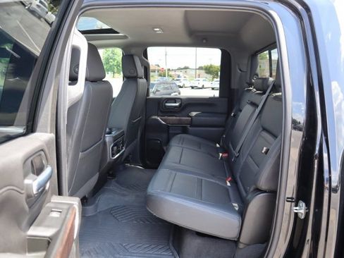 Used 2022 GMC Sierra 2500 Denali AWD/4WD image 17
