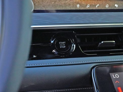 New 2026 INFINITI QX80 Autograph image 17