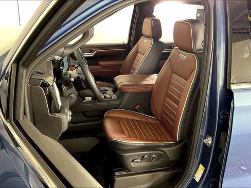 Used 2025 GMC Sierra 1500 Denali Ultimate image 35
