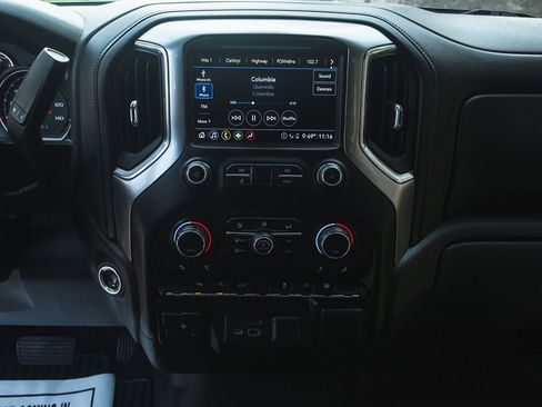 Used 2020 Chevrolet Silverado 1500 LT w/ All-Star Edition image 32