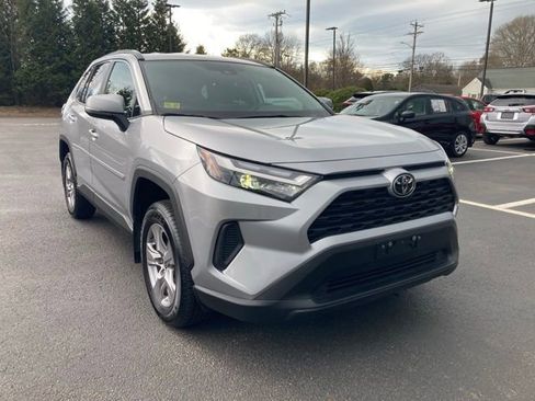 Used 2025 Toyota RAV4 XLE w/ Weather Package image 11