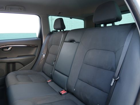 Used 2011 Volvo XC70 3.2 image 31