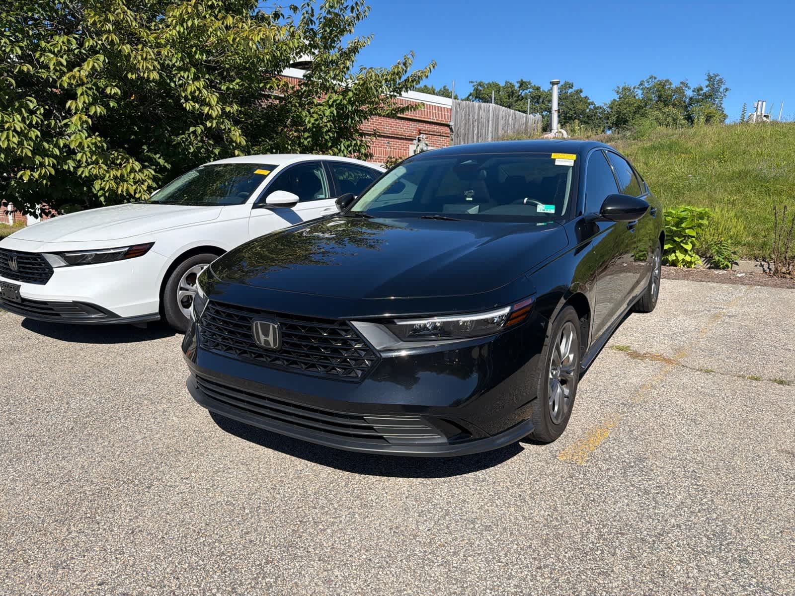 Used 2024 Honda Accord EX image 8