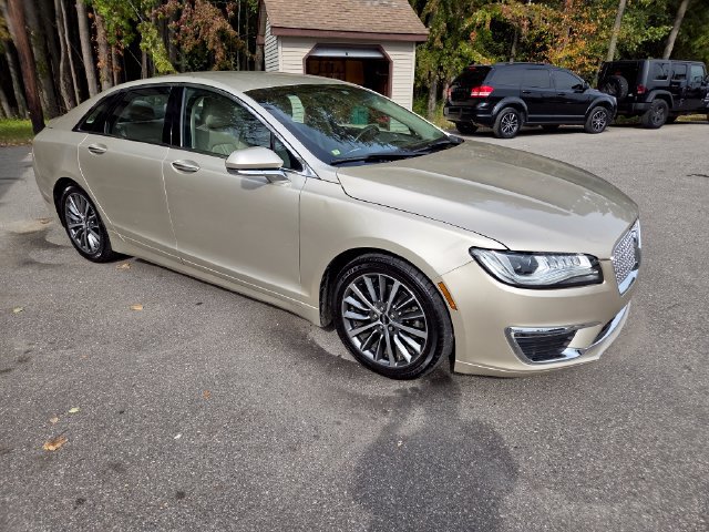 Used 2017 Lincoln MKZ Select w/ Select Plus Package AWD/4WD image 8