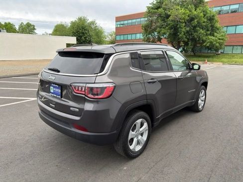 Used 2020 Jeep Compass Latitude w/ Cold Weather Group AWD/4WD image 6