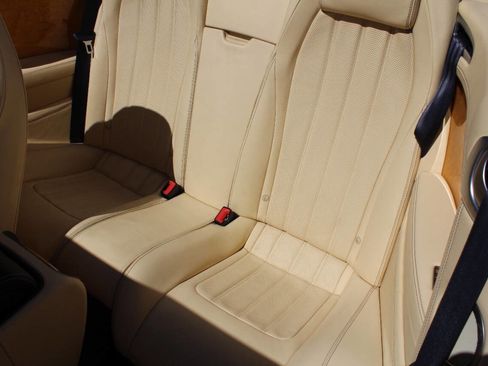 Used 2012 Bentley Continental GT AWD/4WD image 22