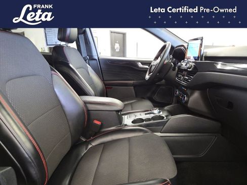 Used 2024 Ford Escape ST-Line w/ Equipment Group 301A image 19