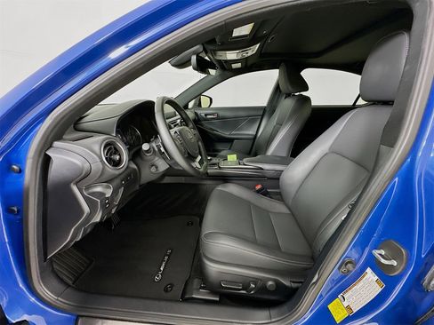 Used 2022 Lexus IS 300 w/ Premium Package image 21