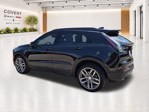 Used 2023 Cadillac XT4 Sport FWD image 10