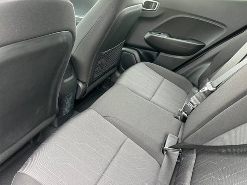 Used 2026 Hyundai Venue SE FWD image 11