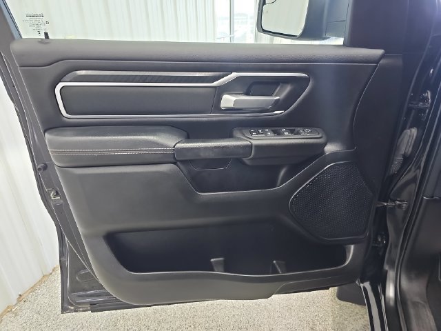 Used 2025 RAM 1500 Big Horn AWD/4WD image 10
