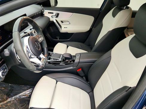 Used 2021 Mercedes-Benz A 35 AMG 4MATIC image 21