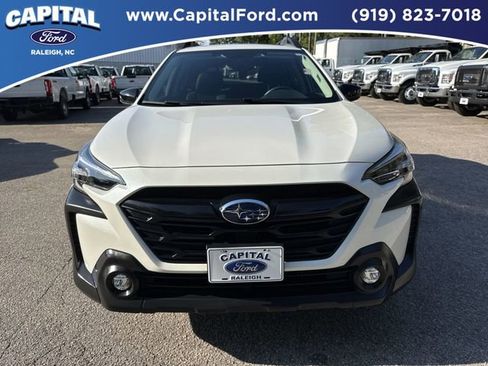 Used 2025 Subaru Outback Onyx Edition AWD/4WD image 10