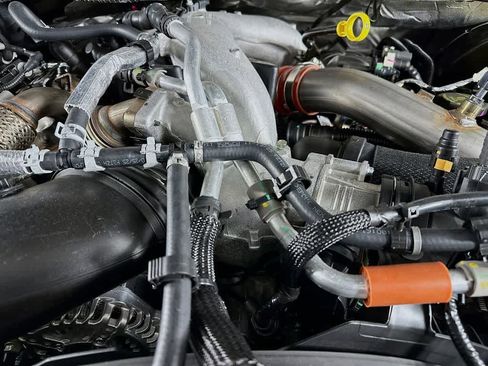 New 2026 Ford F250 Lariat w/ Black Appearance Package image 9