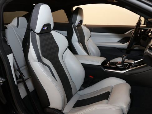 Used 2021 BMW M4 Competition w/ Executive Package image 15