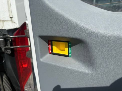 Used 2019 Ford Transit 150 XLT RWD image 40