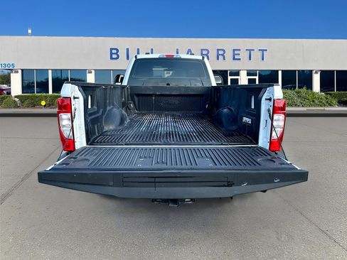 Certified 2022 Ford F250 XL image 21