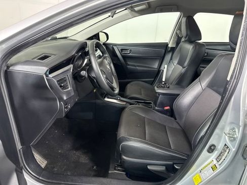 Used 2014 Toyota Corolla S image 11