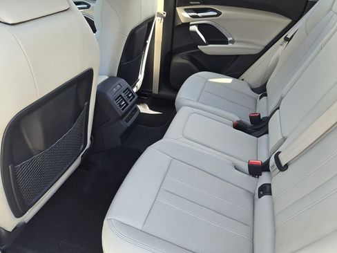 Certified 2025 Audi Q5 2.0T Premium Plus w/ Premium Plus image 40