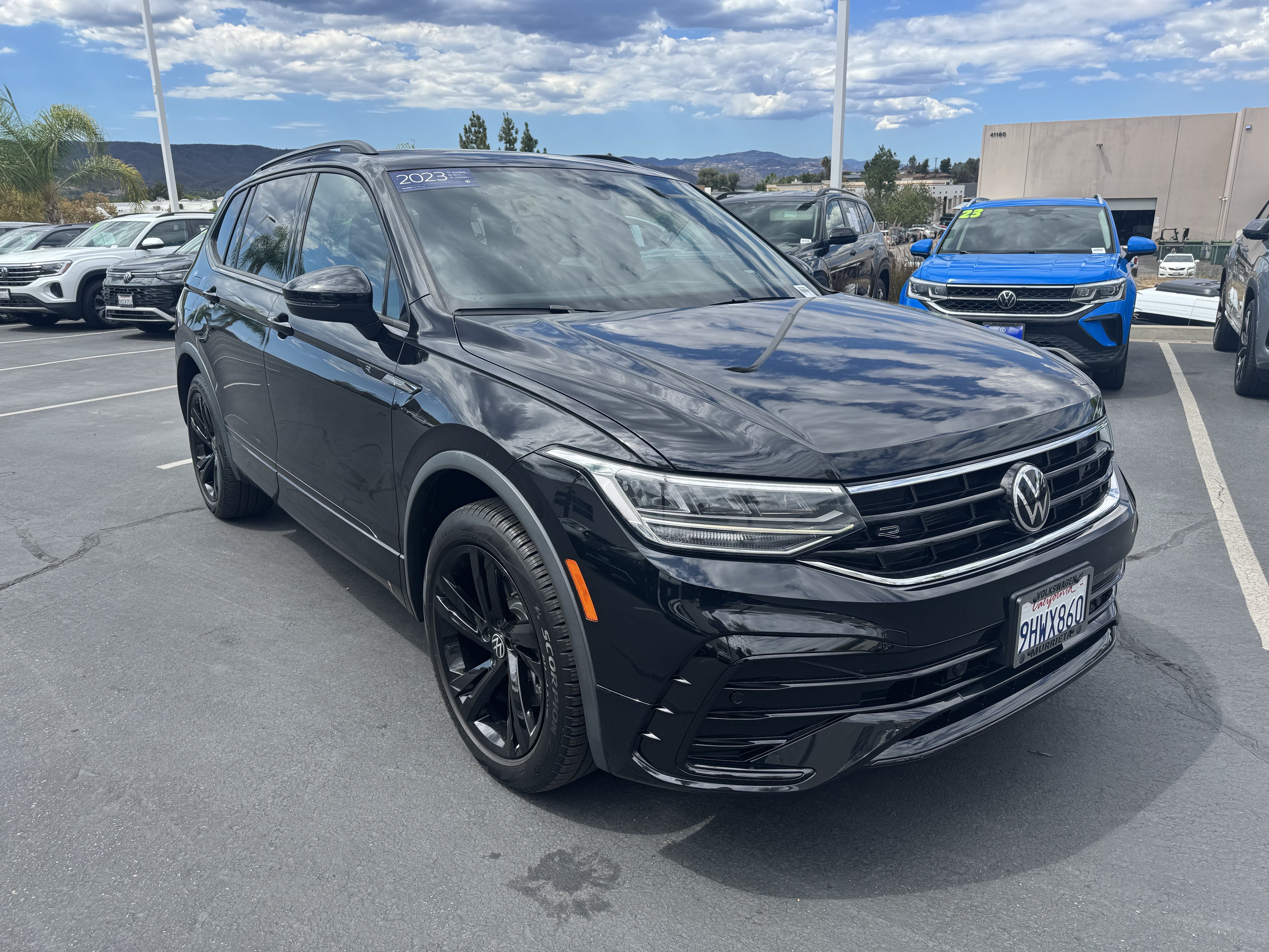 Certified 2023 Volkswagen Tiguan SE R-Line FWD image 2
