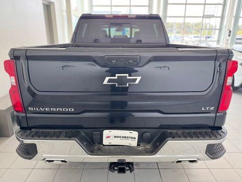 Certified 2022 Chevrolet Silverado 1500 LTZ w/ LTZ Premium Package AWD/4WD image 38
