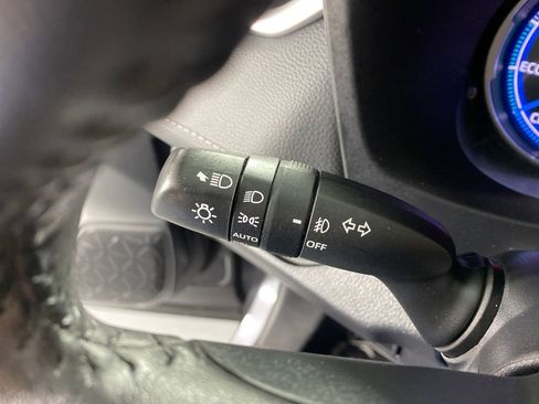 Certified 2024 Toyota RAV4 XLE Premium image 18