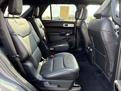 Used 2023 Ford Explorer ST w/ Equipment Group 401A image 20