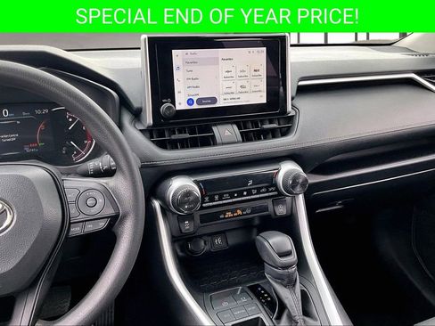 Used 2024 Toyota RAV4 XLE image 9