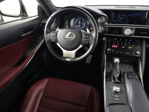 Used 2017 Lexus IS 300 F Sport w/ F Sport Package image 17