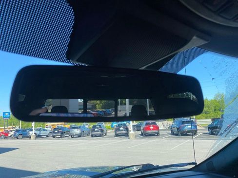 Used 2020 Ford F150 XLT w/ Equipment Group 302A Luxury AWD/4WD image 31