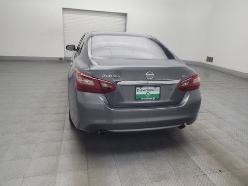 Used 2018 Nissan Altima 2.5 SL FWD image 6