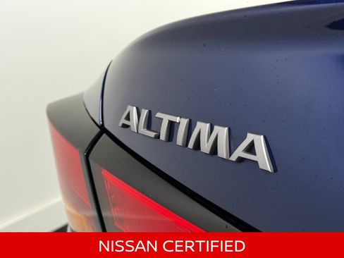 Certified 2024 Nissan Altima 2.5 SR w/ SR Premium Package AWD/4WD image 11