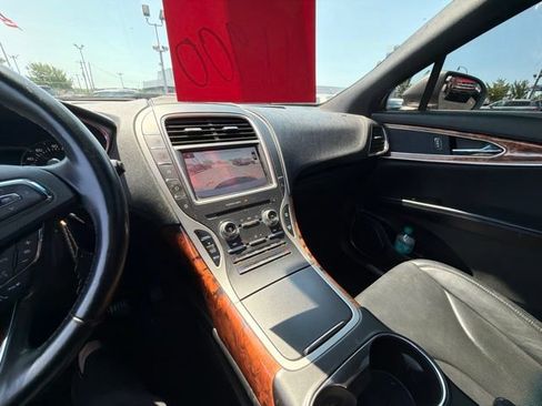 Used 2016 Lincoln MKX Reserve AWD/4WD image 33